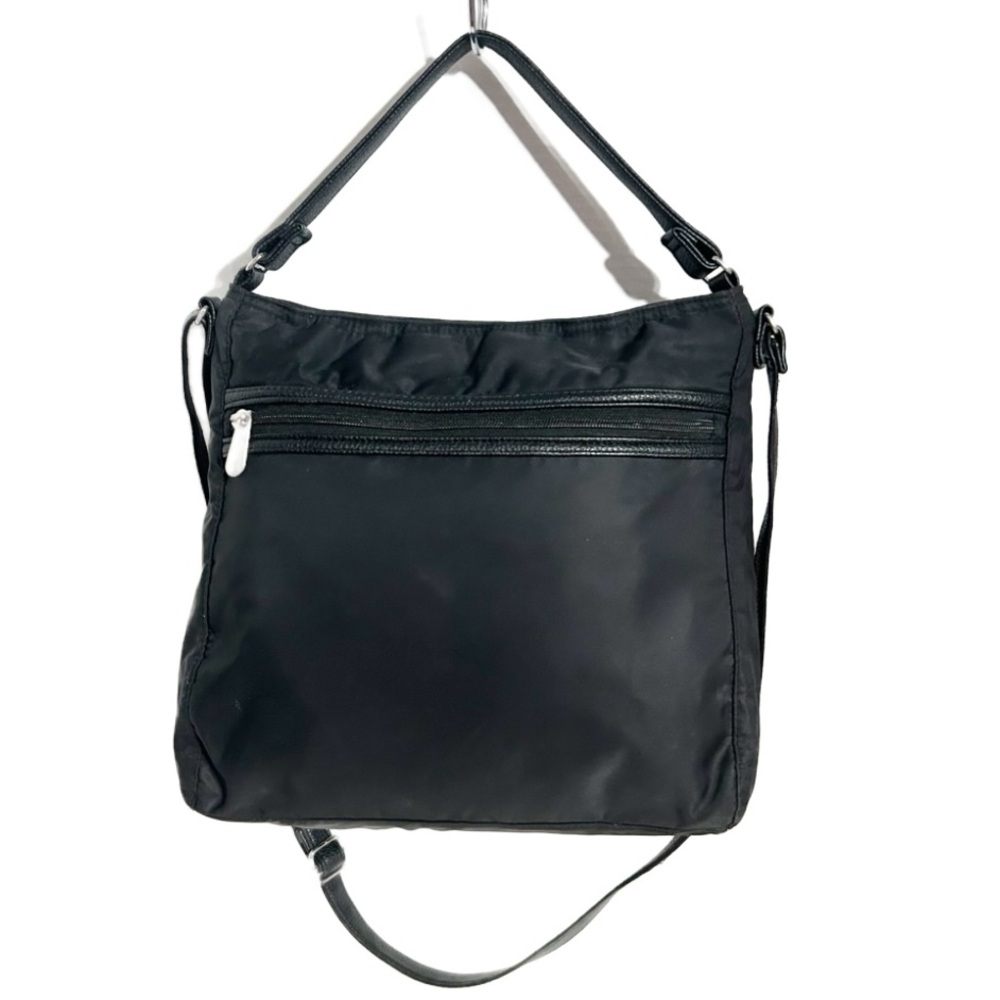 Thirty-One Gifts Black Nylon Crossbody Bag Multiple Zip Pockets Adjustable Strap